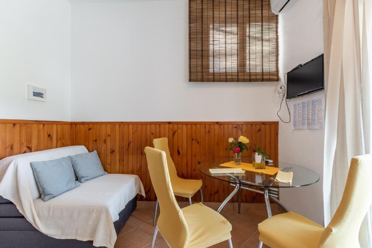 Apartments Darija 푸치스차 외부 사진