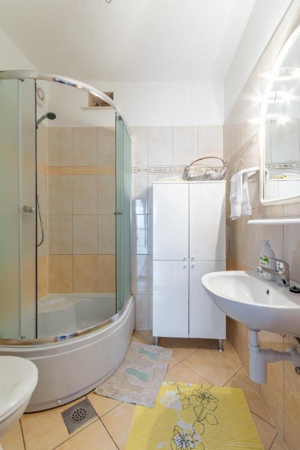 Apartments Darija 푸치스차 외부 사진